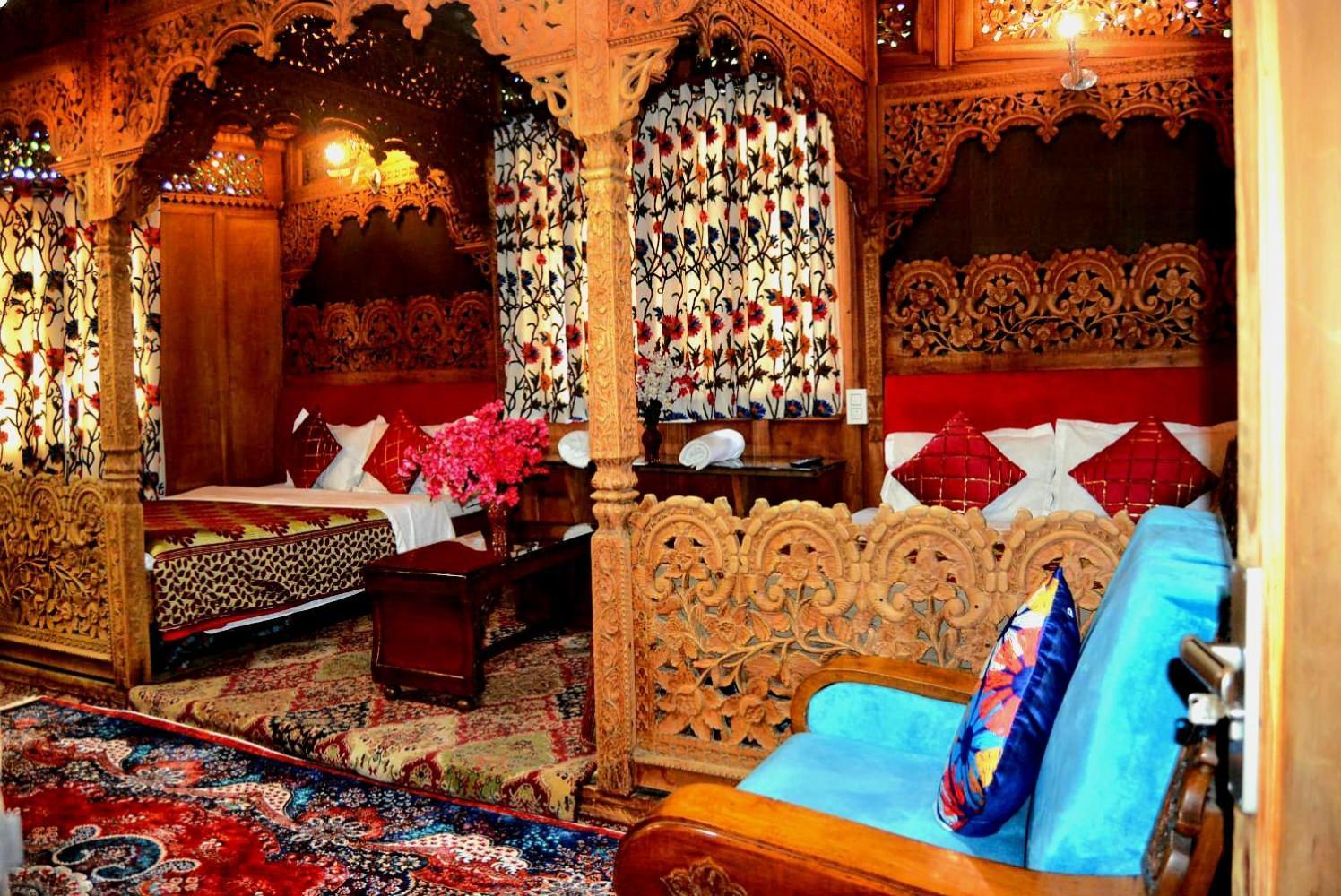 Heritage Amina Group Of Houseboats Hotell Srīnagar Eksteriør bilde